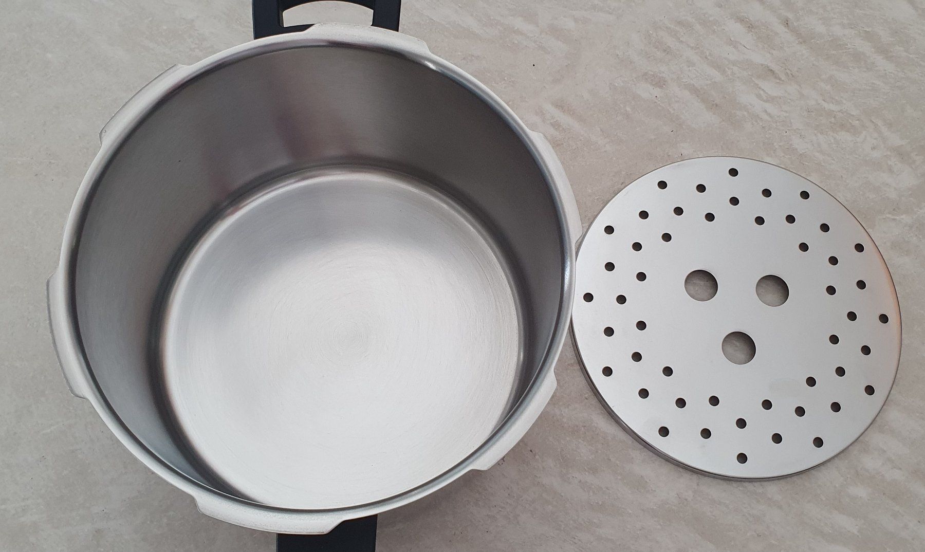 Pentole: Duromatic Kuhn Rikon 5 l. 22 cm – Usato da Neyruz FR venduto da Askoy 3