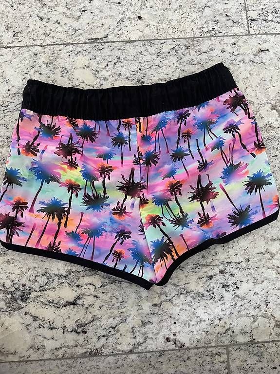 Pantaloni: Pantaloncino tessuto costume – Usato da Ascona venduto da eli_nq6c 1