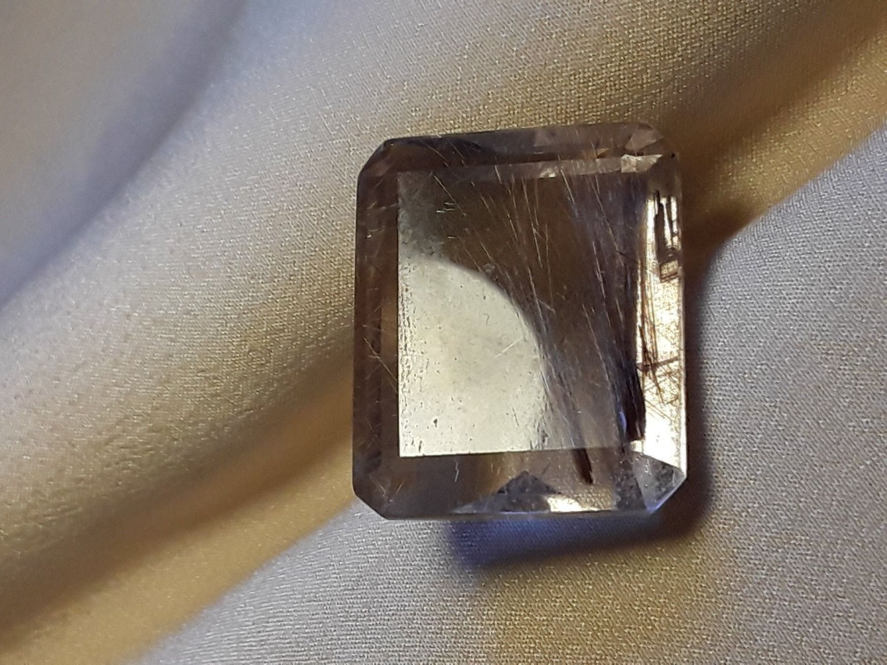 Minerali & Pietre curative: Rauch Nadel Quarz geschliffen Alt – Usato da Zürich venduto da sanwit 5