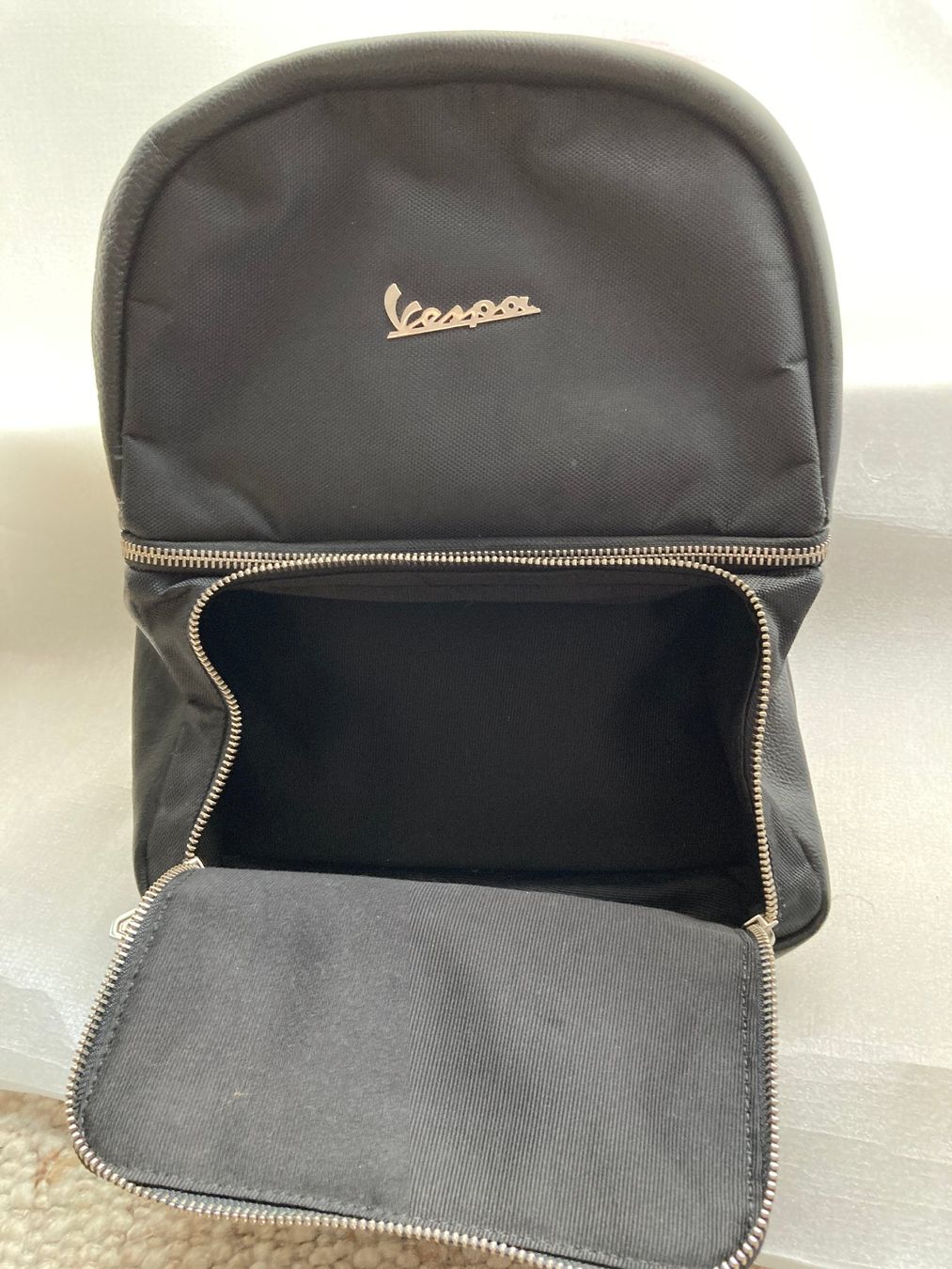 Rucksäcke: Vespa Rucksack – Gebraucht aus Horgen von Goros 1