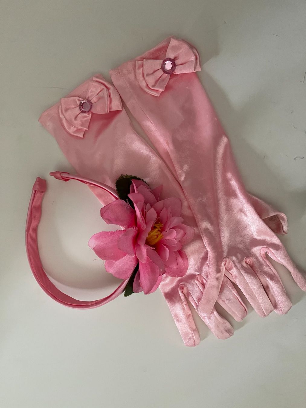 Costumi: Déguisement princesse rose taille 130 – Usato da Onnens VD venduto da thi_6rvw 1
