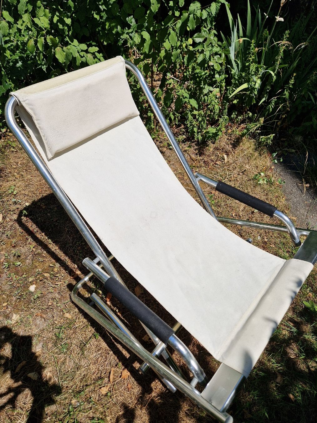 Sedie a sdraio: Chaise de jardin pliante blanche bon état – Usato da Bern venduto da MaurineBeauregard 1