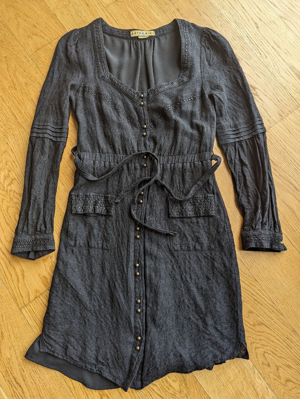 Vestiti: Damen Kleid Grösse XS - Size 6 – Usato da Wallisellen venduto da Taurusit