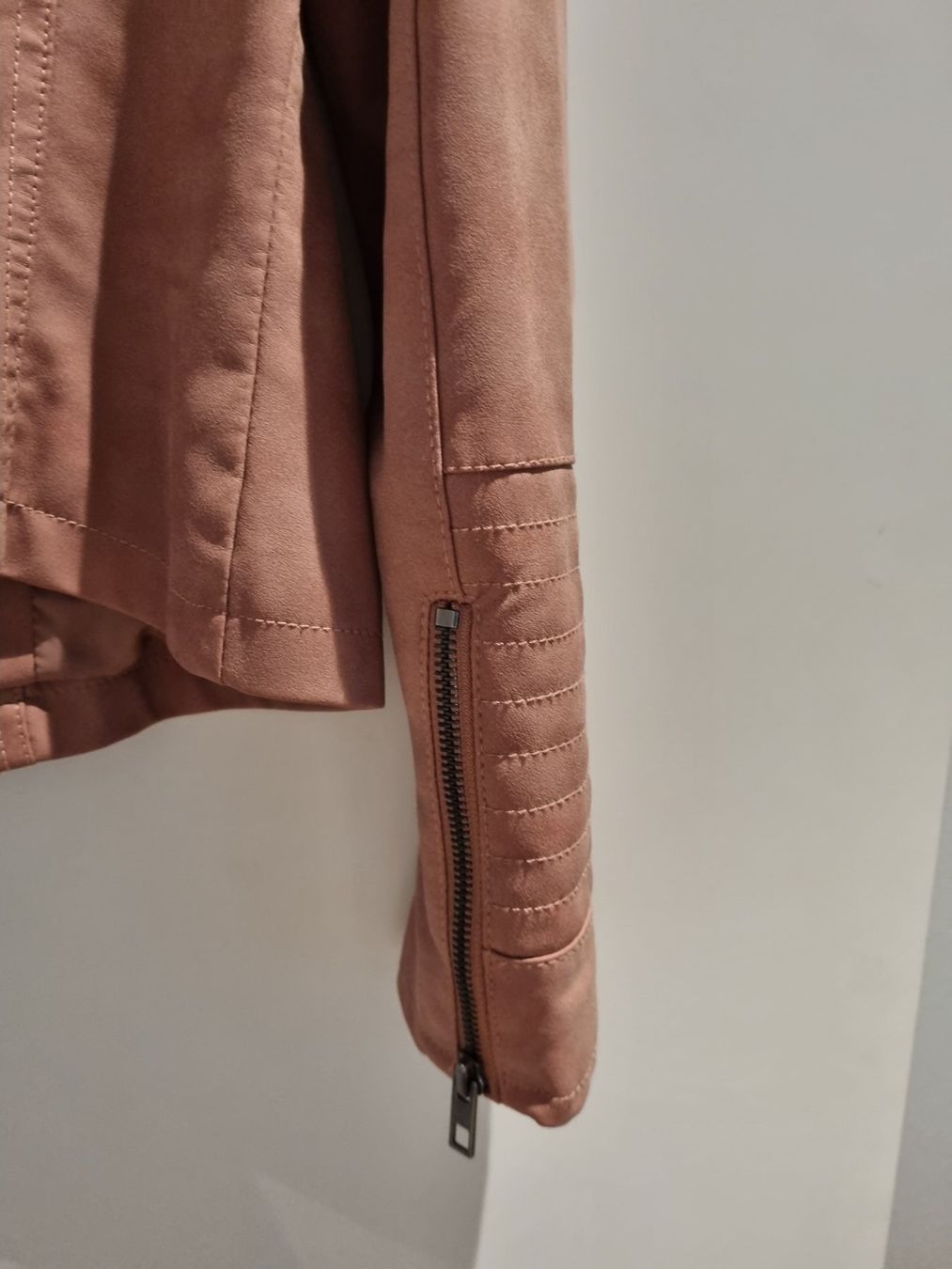 Only Giacche: Only Jacke – Usato da Tuggen venduto da Blackyx26 1