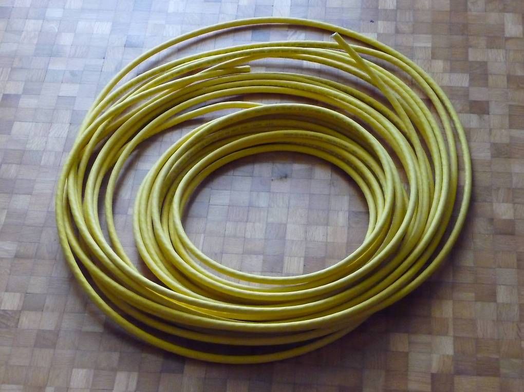 Kabel: Netzwerkkabel Cat8 25Meter Kabel – Neu (gemäss Beschreibung) aus Rapperswil SG von 1035f