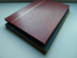 2 Alben mit Ausland Briefmarken