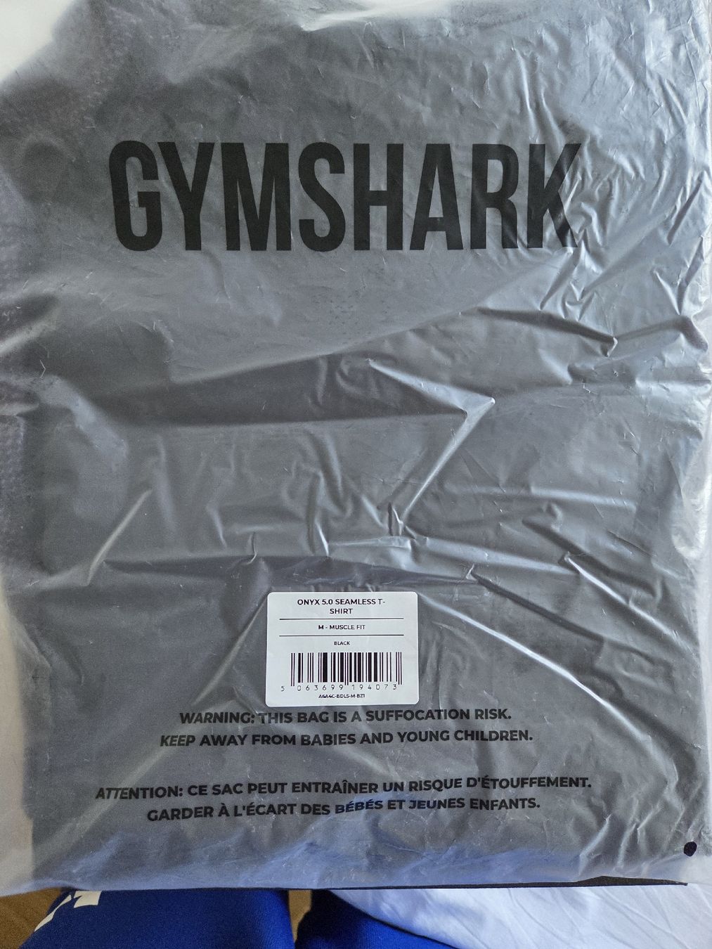 Gymshark T-shirt: Gymshark Onyx M – Nuovo (secondo la descrizione) da Zollikofen venduto da Vintageforyou 2