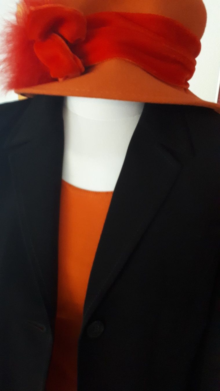 Completi & Tailleur: Hosenanzug: Marke TAIFUN COLLECTION – Nuovo (secondo la descrizione) da Mühlethal venduto da prackendorf 3