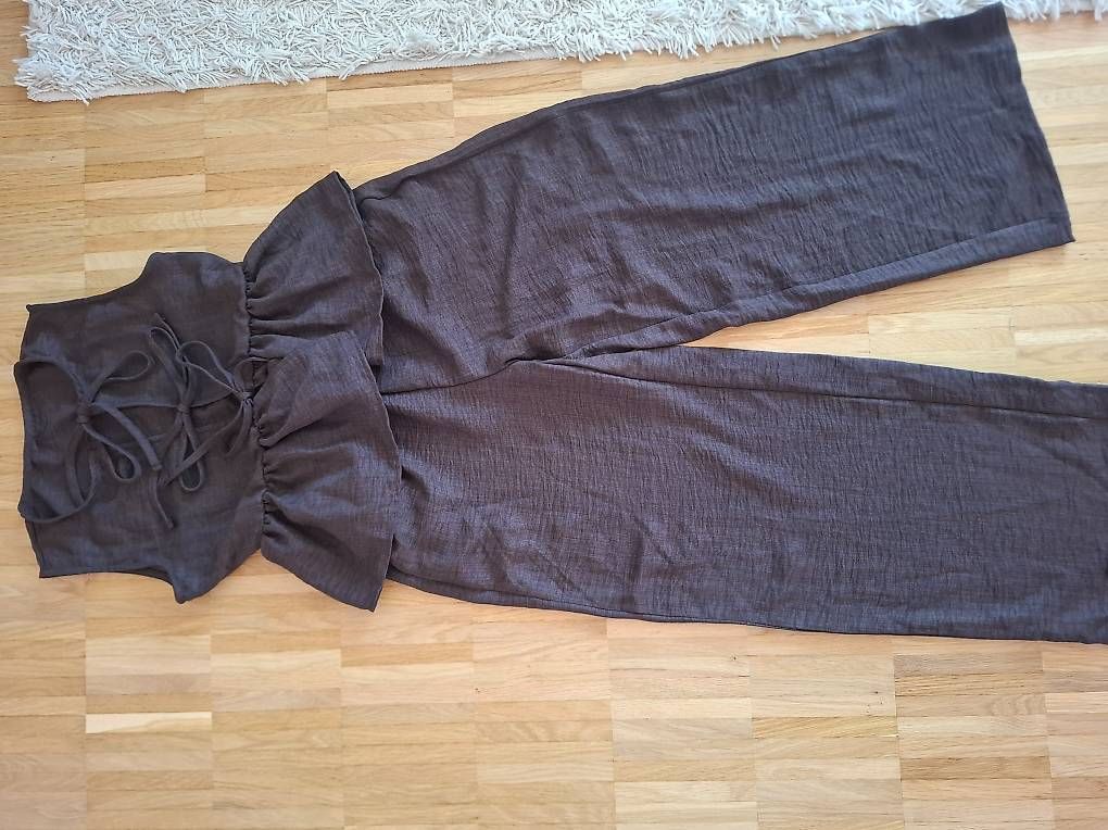 Vestiti: Zweiteiliges Damenkleid – Usato da Niederuzwil venduto da Liberatopixel 2