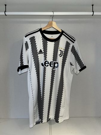 Juventus Turin Trikot, Saison 22/23