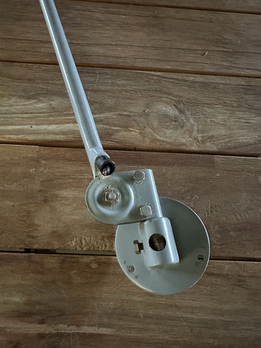 Bag Turgi Lampade: Hellgraue BAG Turgi Lampe 1930er – Usato da Starrkirch-Wil venduto da charlywatson 2