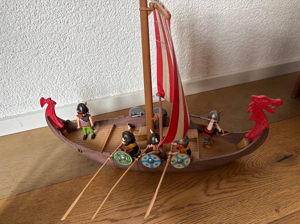 Playmobil Giocattoli: Playmobil Wikingerfestung mit Wikingerboot und Seeschlange – Usato da Kreuzlingen venduto da Brauni2010 3