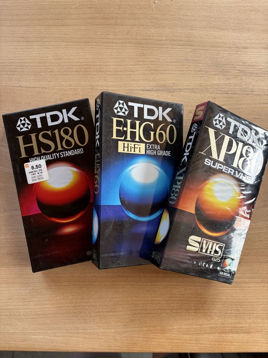 Cassette vuote: TDK VHS Kassetten Neu – Nuovo e nell'imballaggio originale da Serneus venduto da pipo17