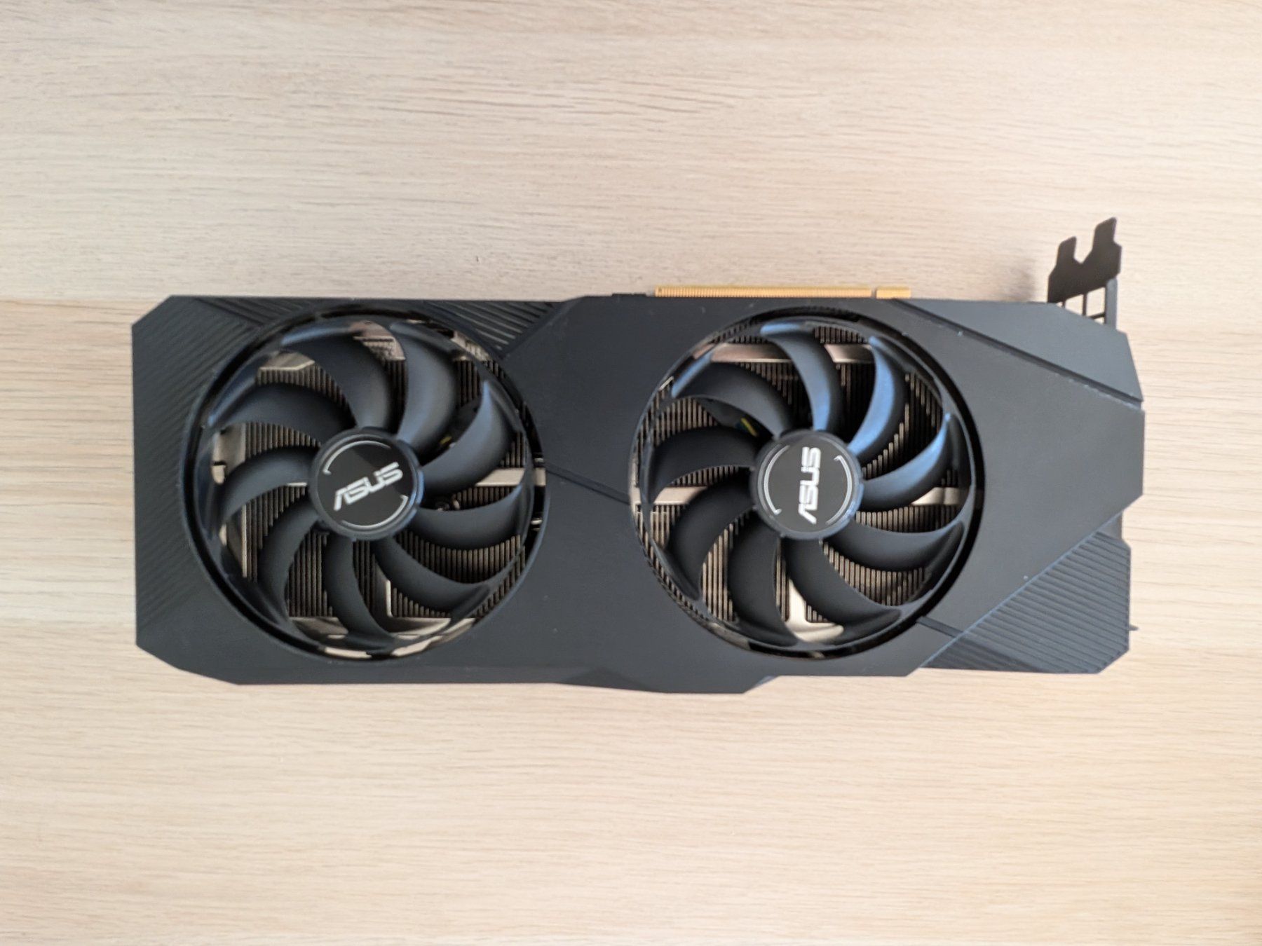 Asus Schede grafiche: ASUS GeForce DUAL RTX 2080 O8G – Usato da Effretikon venduto da lan_7j8r 1