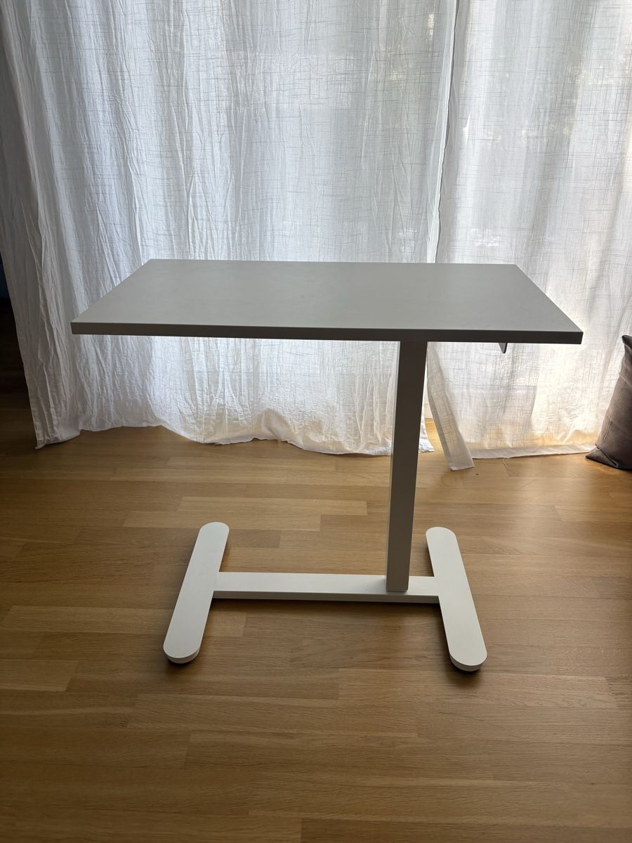 Scrivanie: Standing desk  – Nuovo (secondo la descrizione) da Zürich venduto da den_5zk6