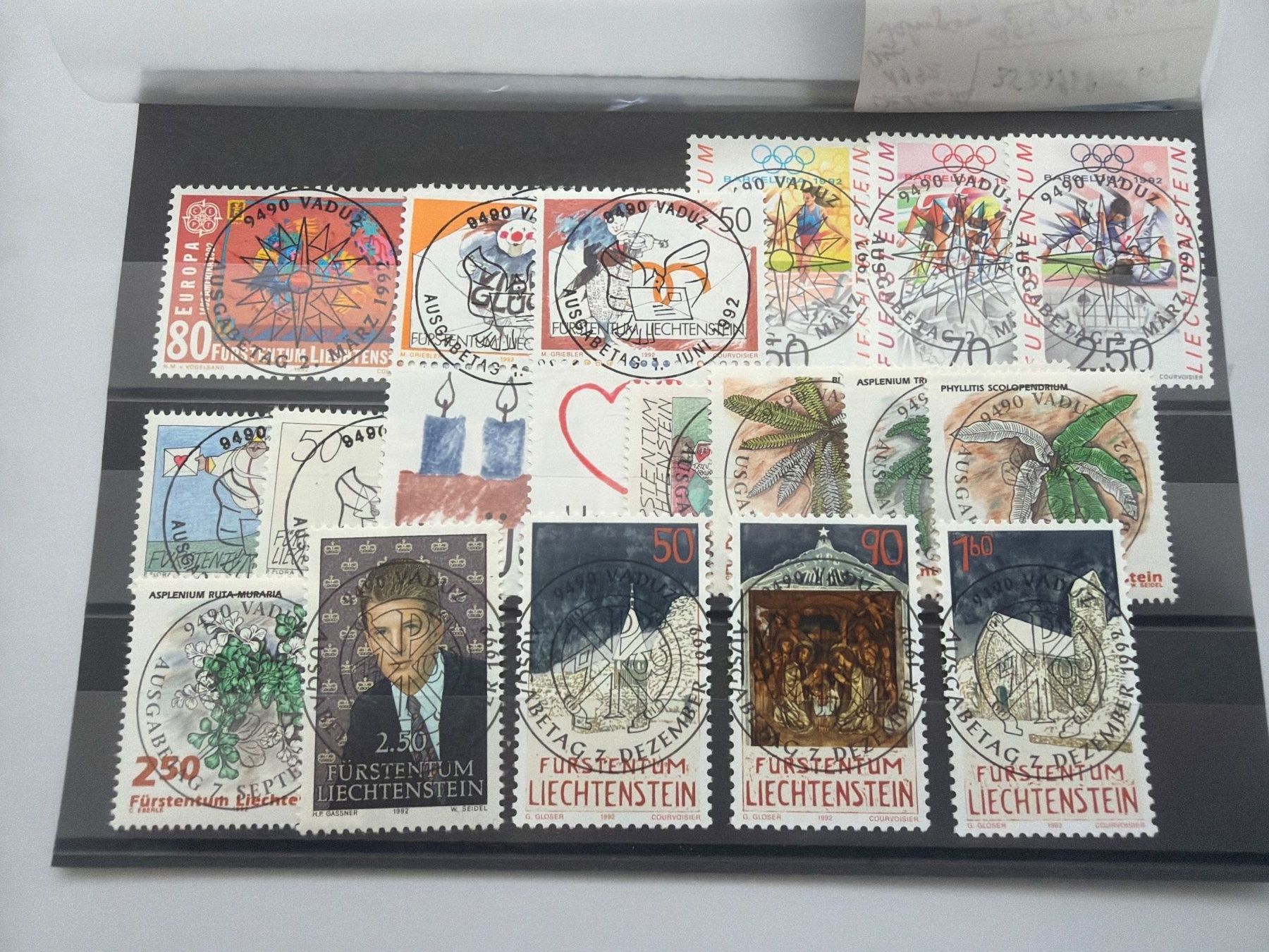 Tutti i francobolli: 1992 Liechtenstein EP Stempel – Usato da Küssnacht am Rigi venduto da POSTOMASTER