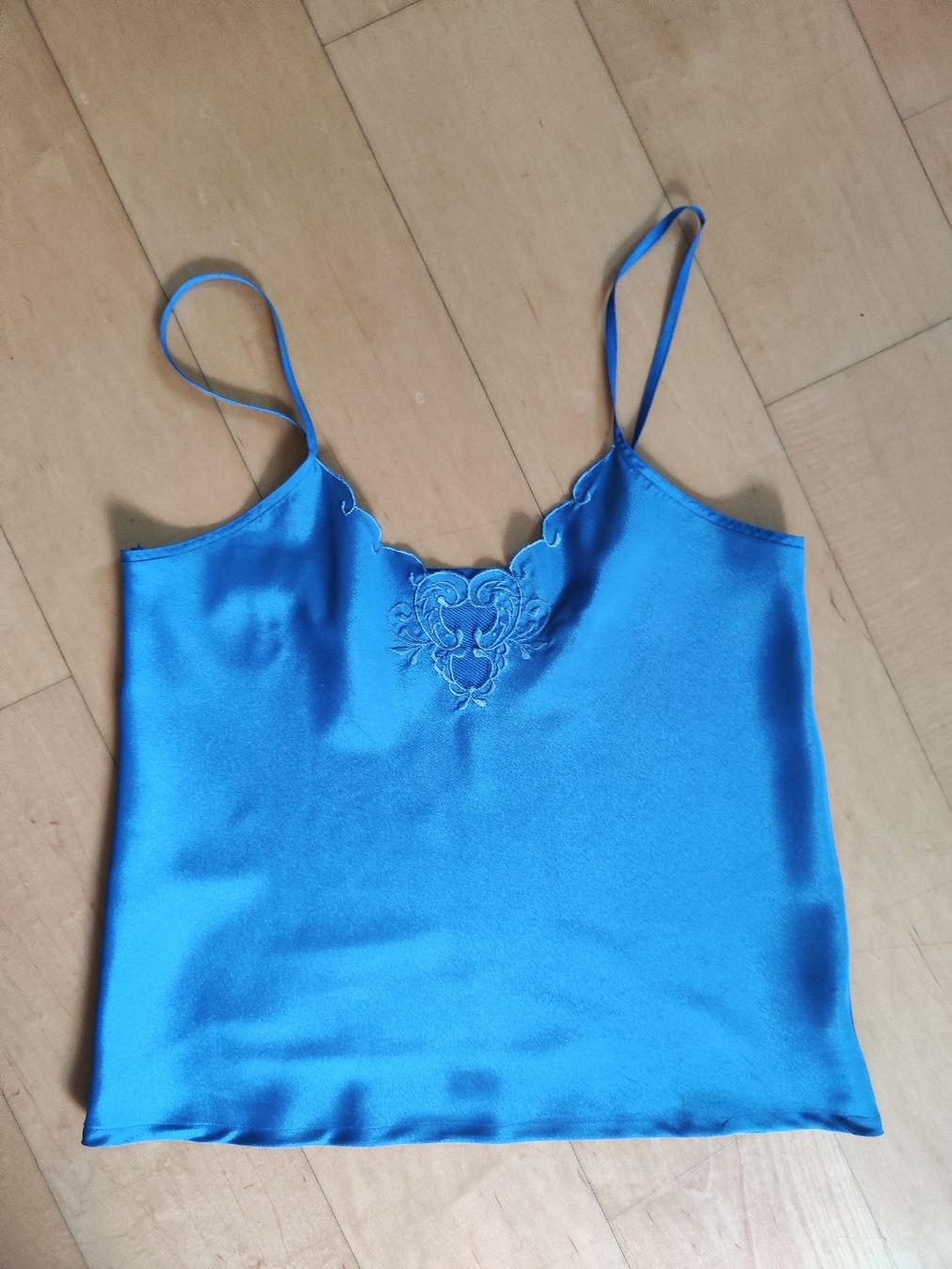 Top: 2 Tops Trägershirts M – Usato da Rheinfelden venduto da Sandra220