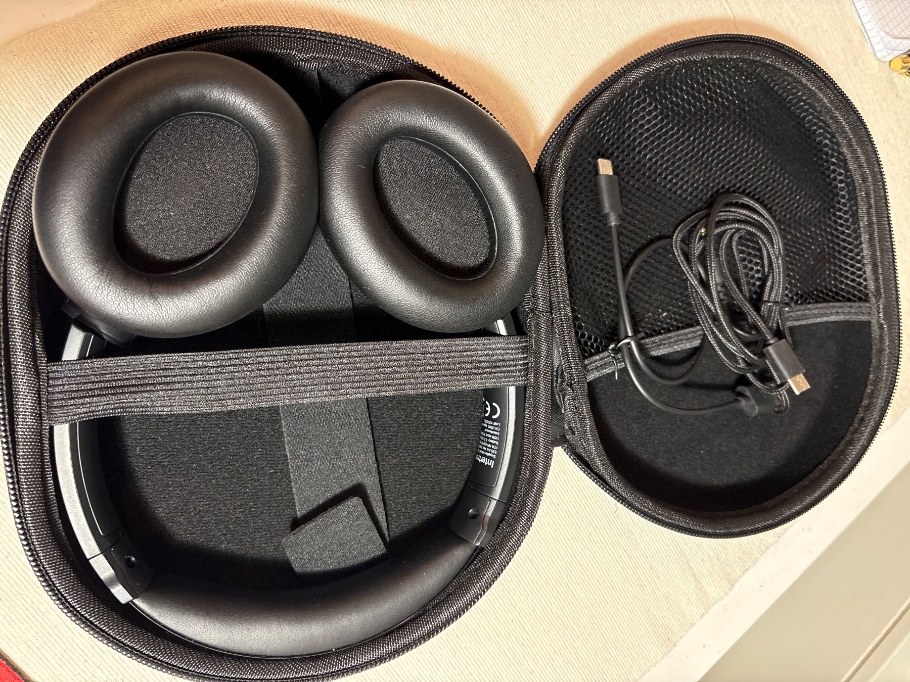 Cuffie: Headphones New (Interdiscount) – Nuovo (secondo la descrizione) da Le Grand-Saconnex venduto da Rav_Sha7 2