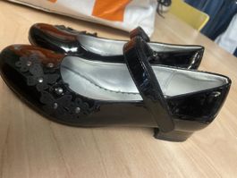 Glanz-Mädchen Ballerina Graceland, Grösse 34, Top Zustand