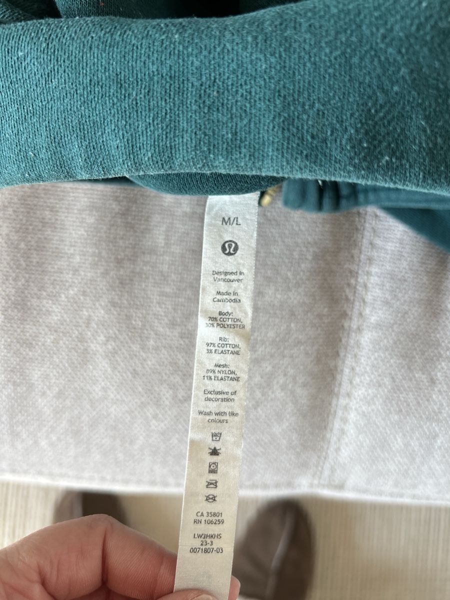 Lululemon Pullover & Sweatshirts: Lululemon sweat-shirt – Gebraucht aus Nyon von noi_tf8q 6