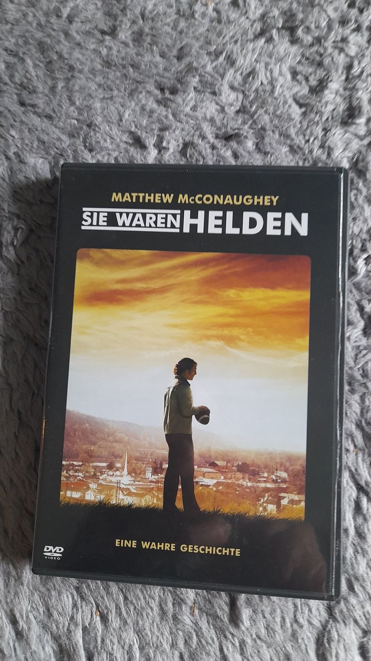 Tutti i DVDs: SIE WAREN HELDEN     DVD – Usato da Wetzikon ZH venduto da Ramones01