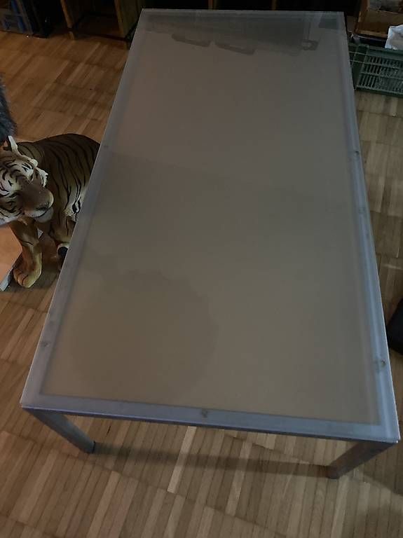 Tables: Salon Tisch Milchglas – D'occasion à Jegenstorf par california74