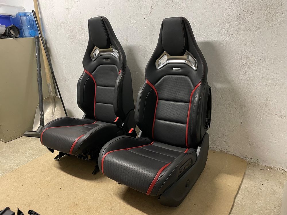 https://img.ricardostatic.ch/images/e170b717-eeae-46b9-9754-bb3aab94c778/t_1000x750/recaro-sportsitze-mercedes-a45-amg-w176-w117-w156-w177