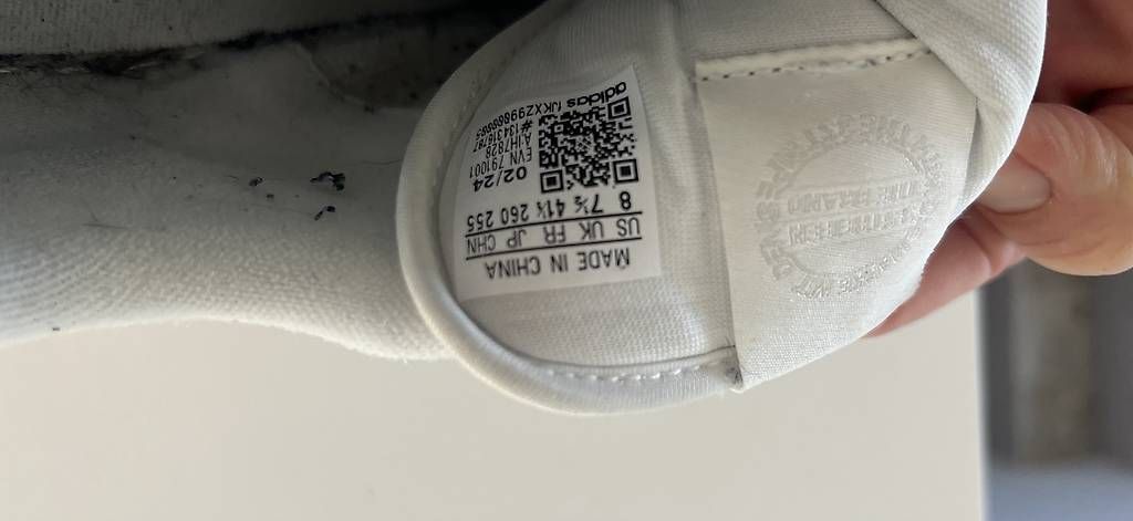 Scarpe da uomo: Adidas gr 41 1/3 – Usato da Frauenkappelen venduto da ann_65rk 4