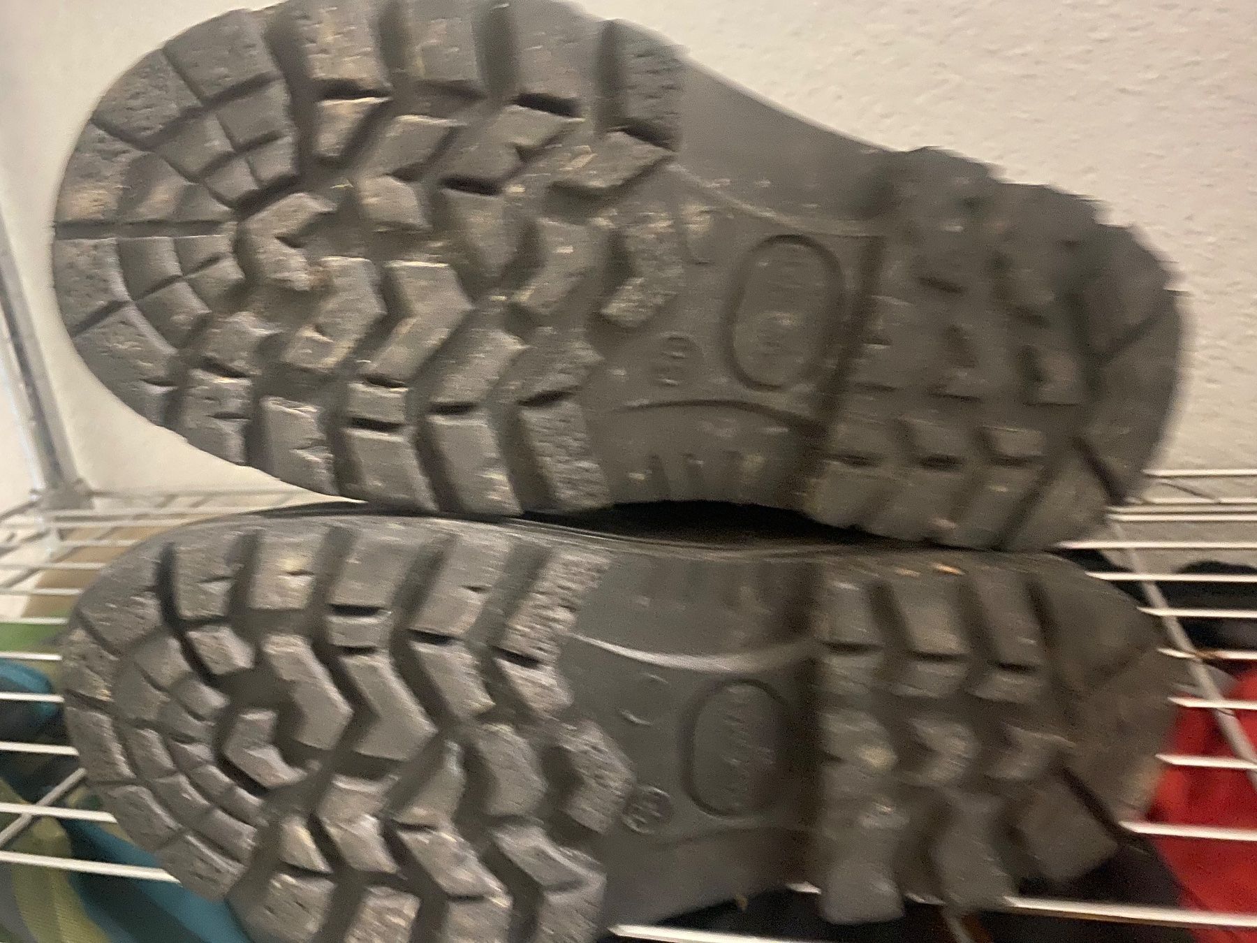 Scarpe da uomo: Meindl Winterschuhe Schneeschuhe Gr 36 – Usato da Birrwil venduto da Bendegriz 3