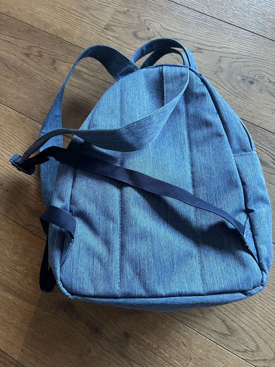 Herschel Rucksäcke: Kleiner blauer Herschel-Rucksack – Gebraucht aus Uerikon von Saffagirl 2