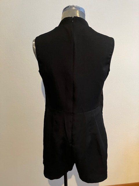 Shein Jumpsuits: Combinaison noire T 38 – Gebraucht aus Marin-Epagnier von rchouchouu 1