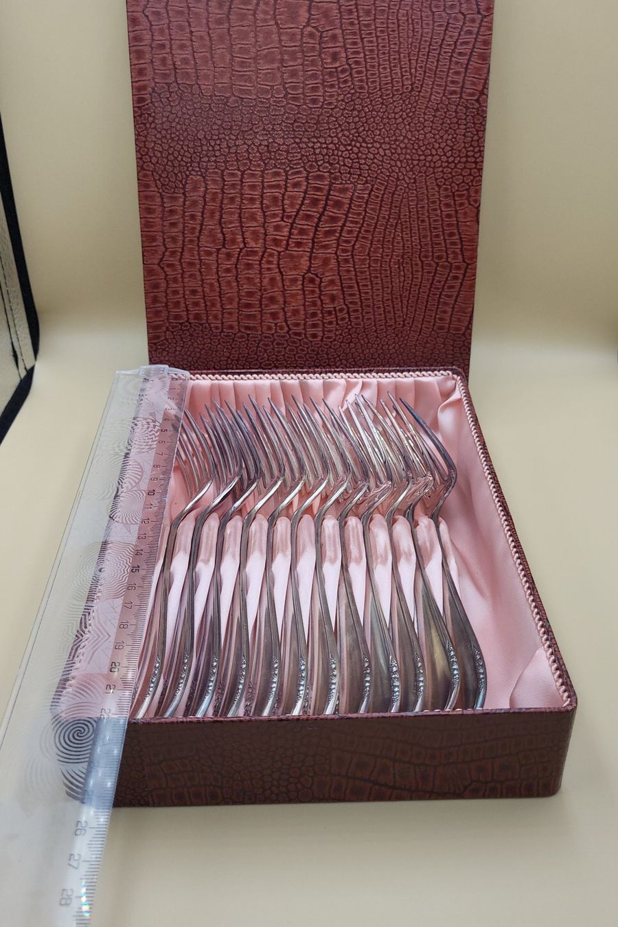Gabeln: 12 Silberne Kuchengabeln im Etui – Gebraucht aus Wald ZH von SwissPawnshop 5