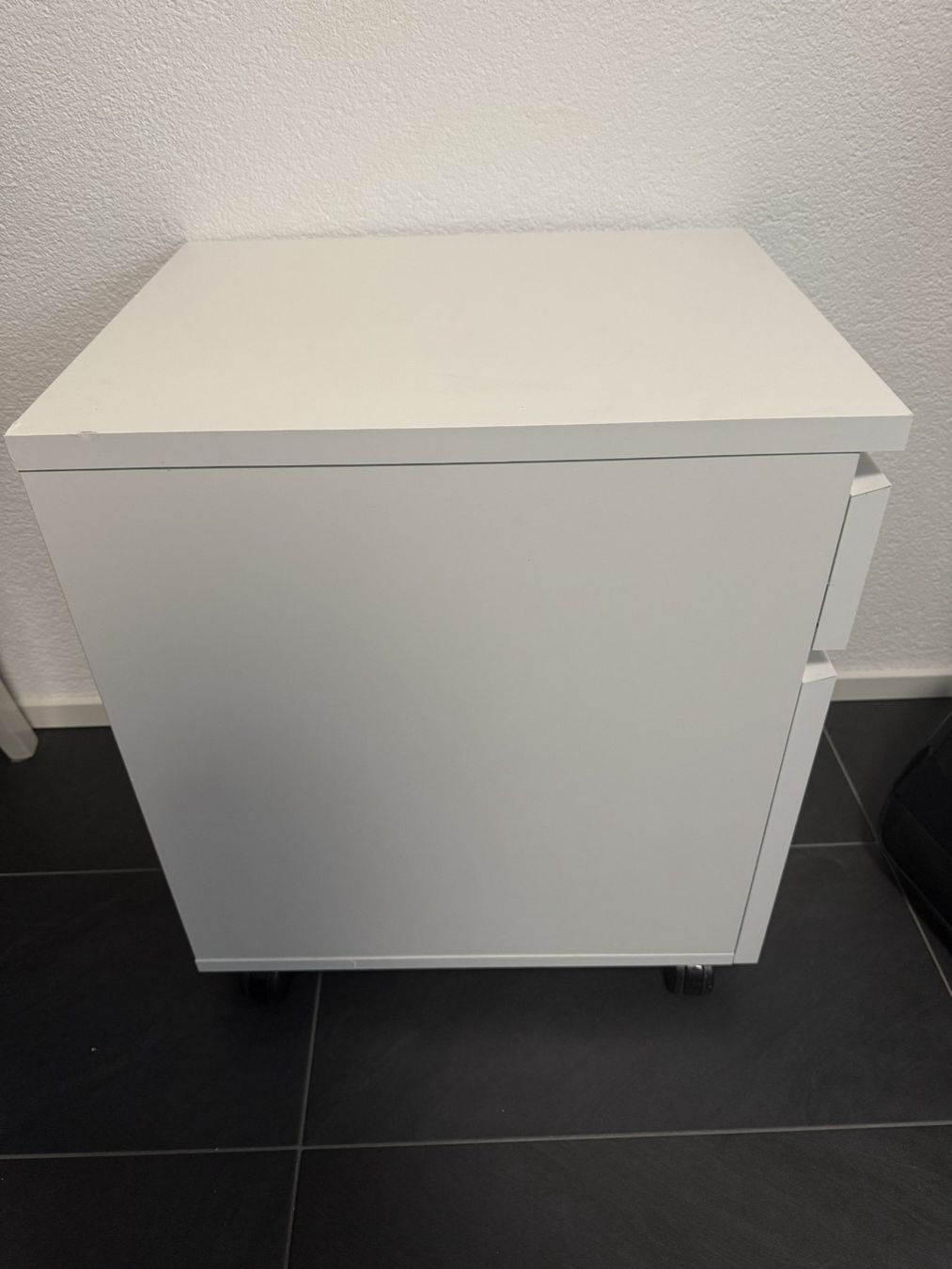 Ikea Eléments de bureau: IKEA drawer unit – D'occasion à Cham par fin_58ll 5