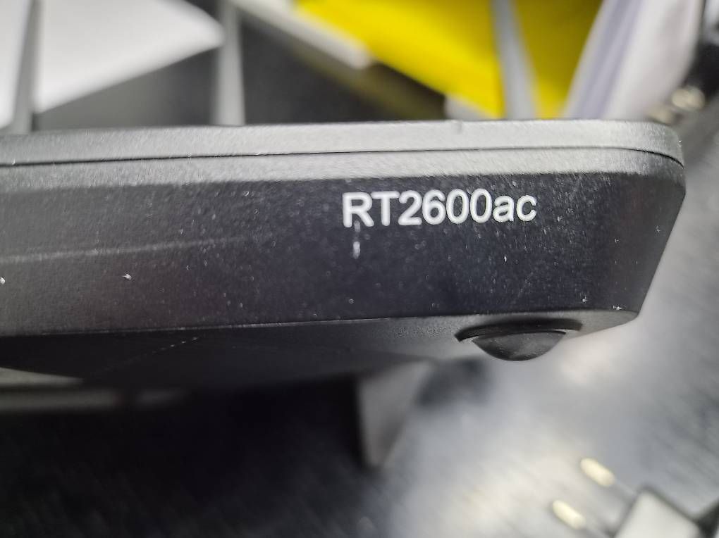 Synology Modems & Router: Synology Router RT2600ac – Gebraucht aus Emmen von Big-Bigler 2