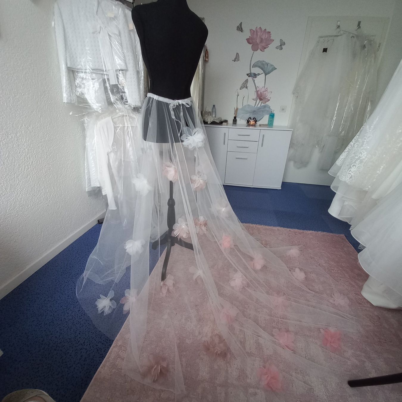 Gonne: Zusätzlicher Rock, Brautkleid – Nuovo e nell'imballaggio originale da Bachenbülach venduto da lot_88j2