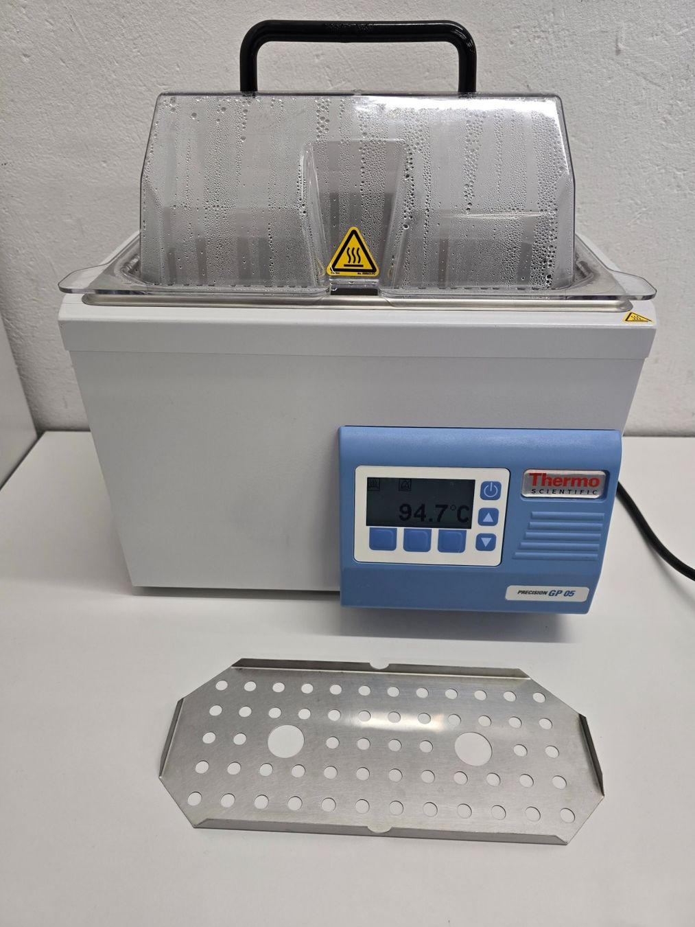Accessori da laboratorio: Thermo Scientific 5 Liter Wasserbad GP 05 – Usato da Niederdorf venduto da LeptonAG_Labor 3