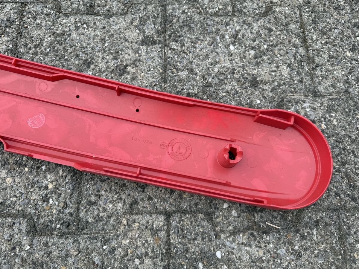 Pièces pour mobylette: Seitenschutz Piaggio Ciao rot – D'occasion à Bolken par si.x.las 4