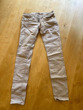 PLEASE Jeans (P68) in Beige / Sand, Gr. XS - TOP! ab CHF 10