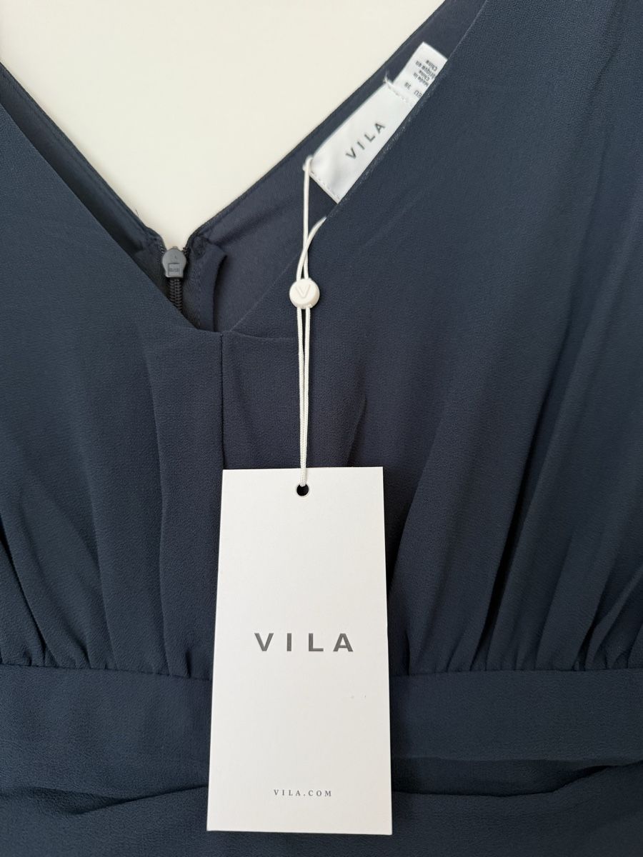 Vila Robes: Vila Kleid lang – Neuf (Voir description) à Chur par bia_mdq7 2