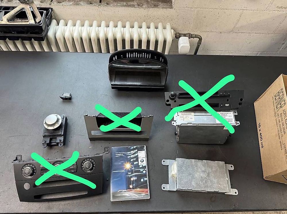 BMW E60 / E61 CCC Navigation Einzelteile (Gebraucht) in Langrickenbach ...