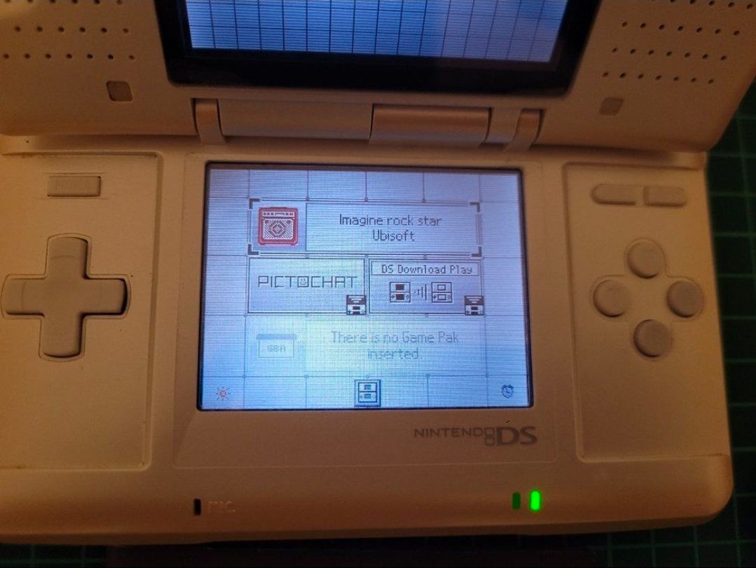Nintendo Console: Nintendo DS  avec accessoires et boite – Usato da Domdidier venduto da Keayzh 5