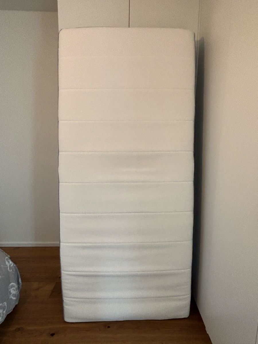 Ikea Matratzen: Matratze 90x200 – Gebraucht aus Küsnacht ZH von alexinside619