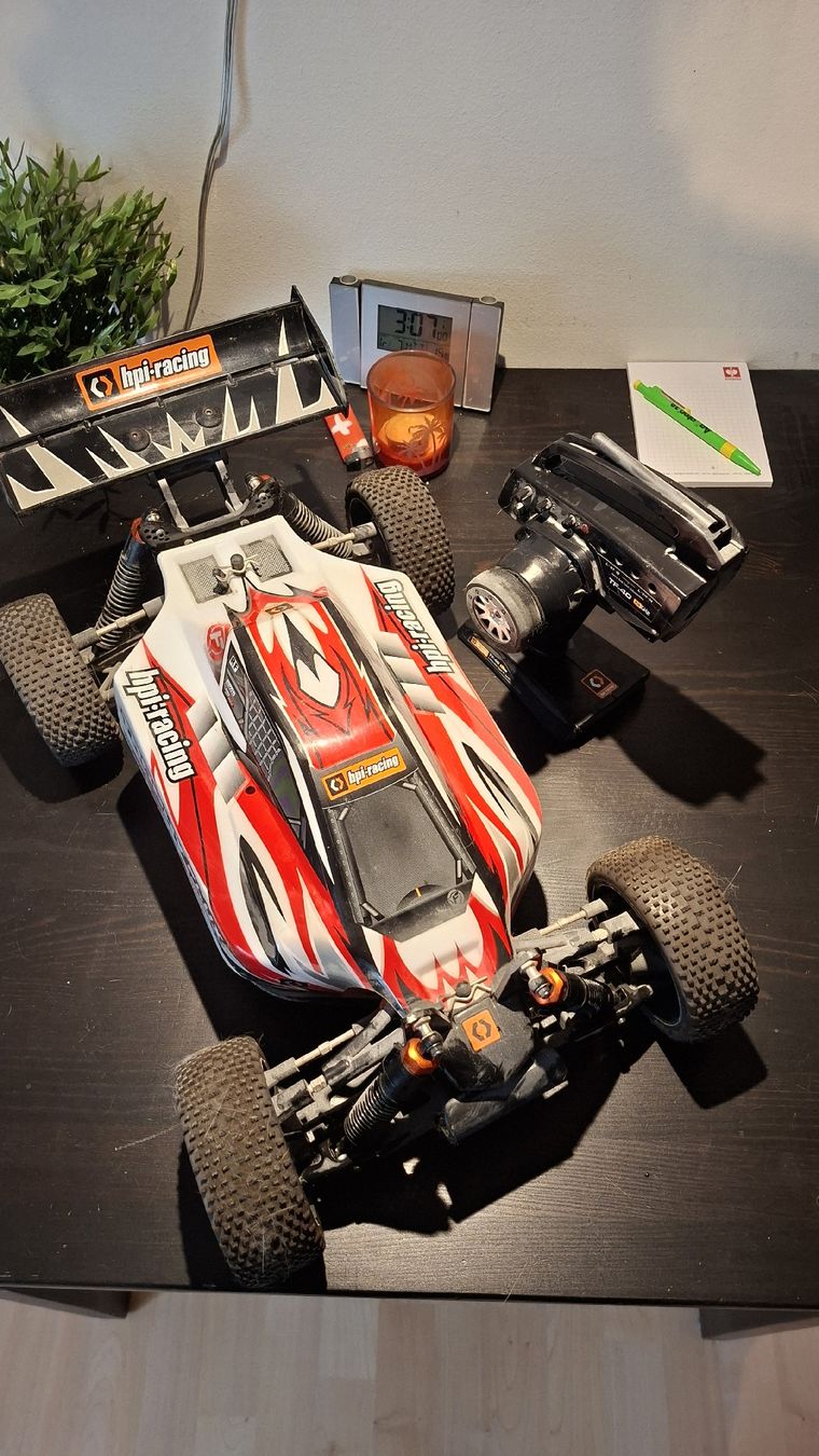 HPI RC Kits de montage: HPI Trophy Flux Buggy – D'occasion à Rothenfluh par 8HellyeaH7