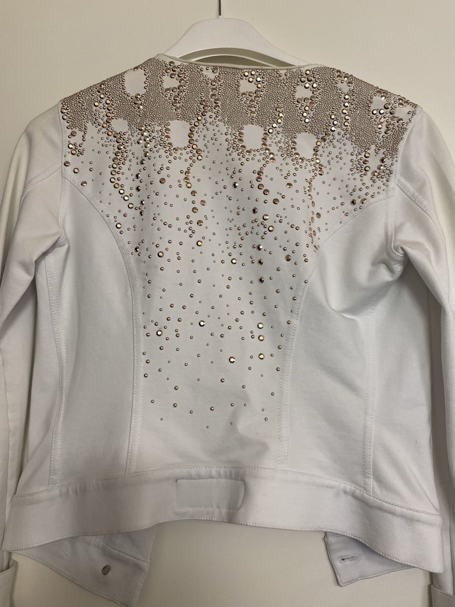 Giacche: White rhinestone jacket, size S – Usato da Eggersriet venduto da VintageCouture86 1