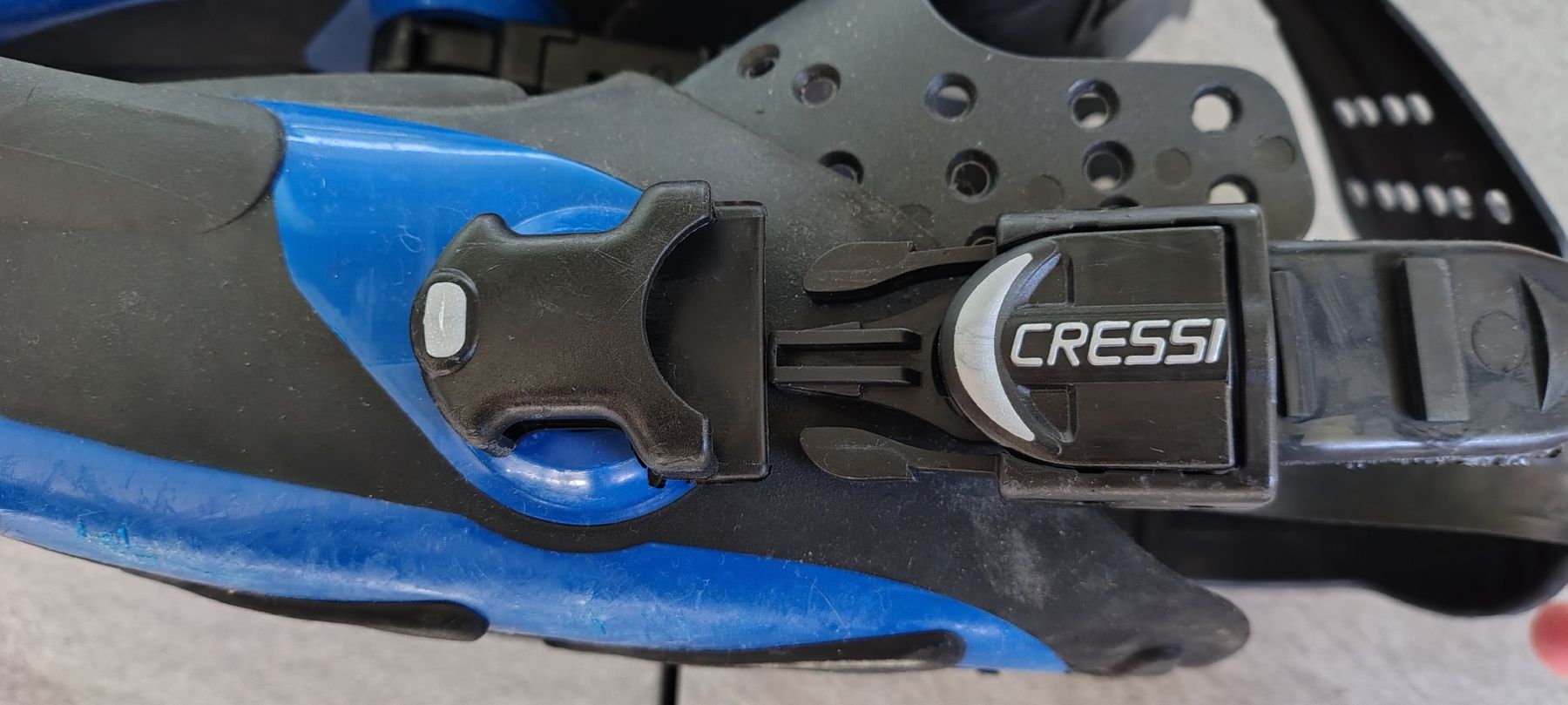 Cressi Flossen, Masken & Schnorchel: Pinne crespi frog plus - M/L – Gebraucht aus Urswil von AlexVonTrent 4