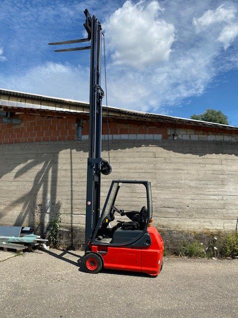 Linde Carrelli elevatori e a forche: Linde Elektrostapler E16-02 Triplex – Usato da Laufen venduto da VERARMUS11 1