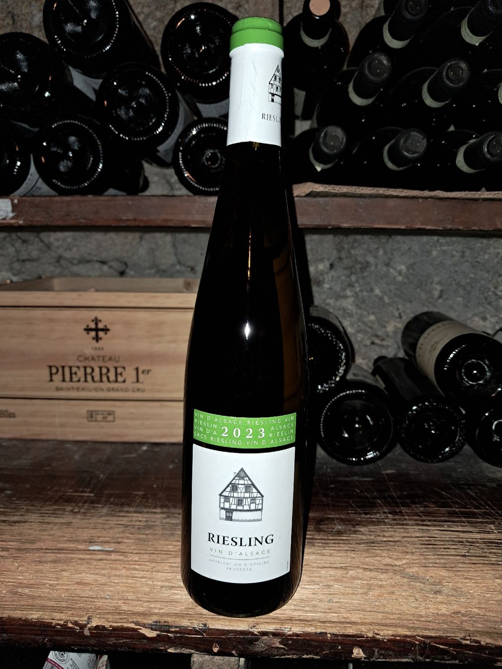 Wein: Vin d'alsace riesling 2023 – Neu und originalverpackt aus Le locle von juliensaran