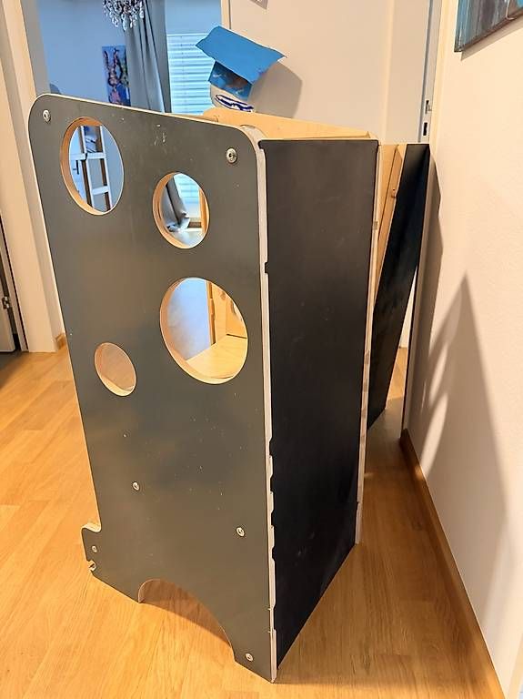 Hochstühle: Lernturm für Kinder – Gebraucht aus Dornach von y.saras