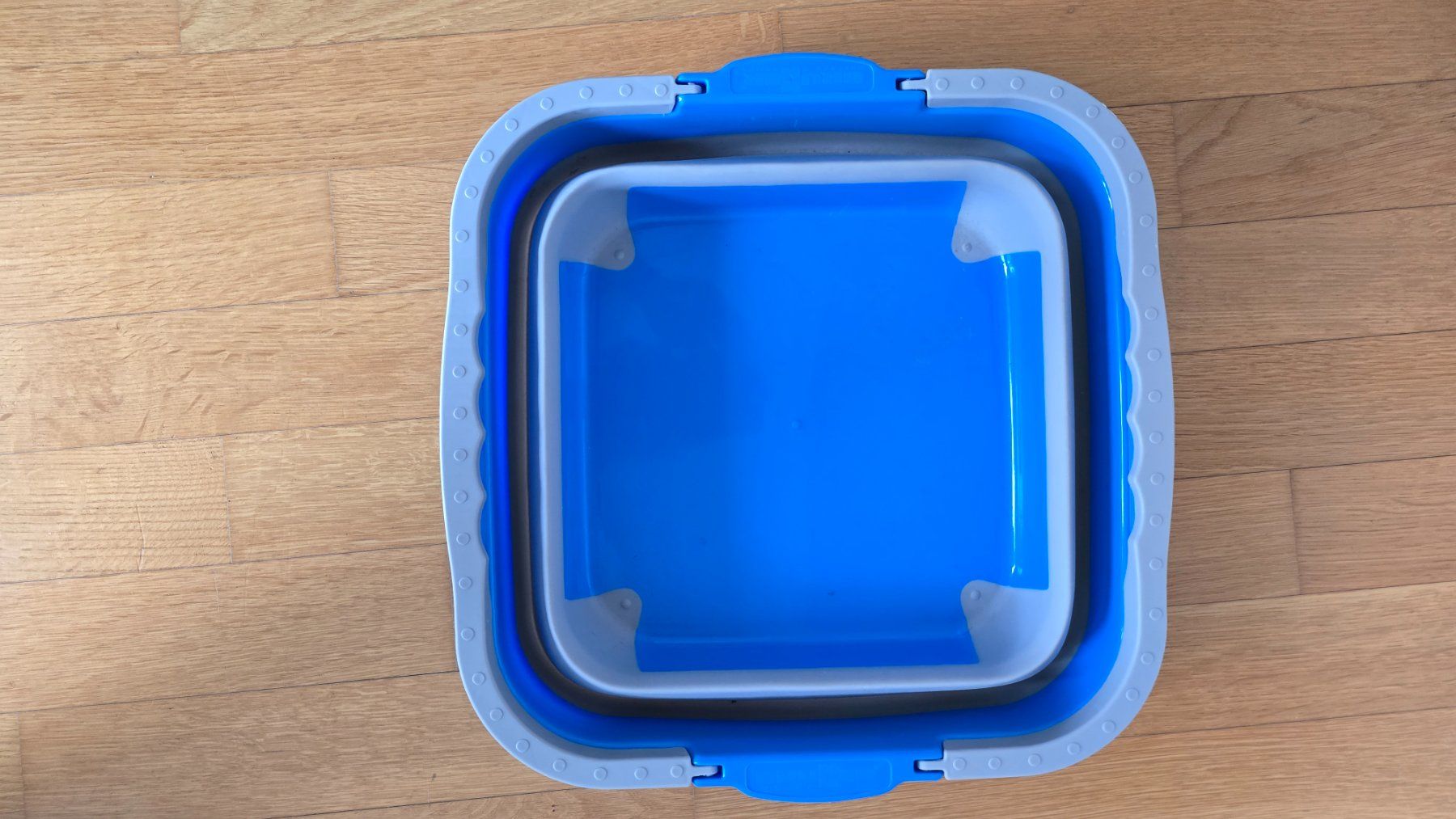 Spülbecken & Waschbecken: Camping Wasch-/Griffbecken "Cleo Fold Away" – Gebraucht aus Rafz von Domimir 3