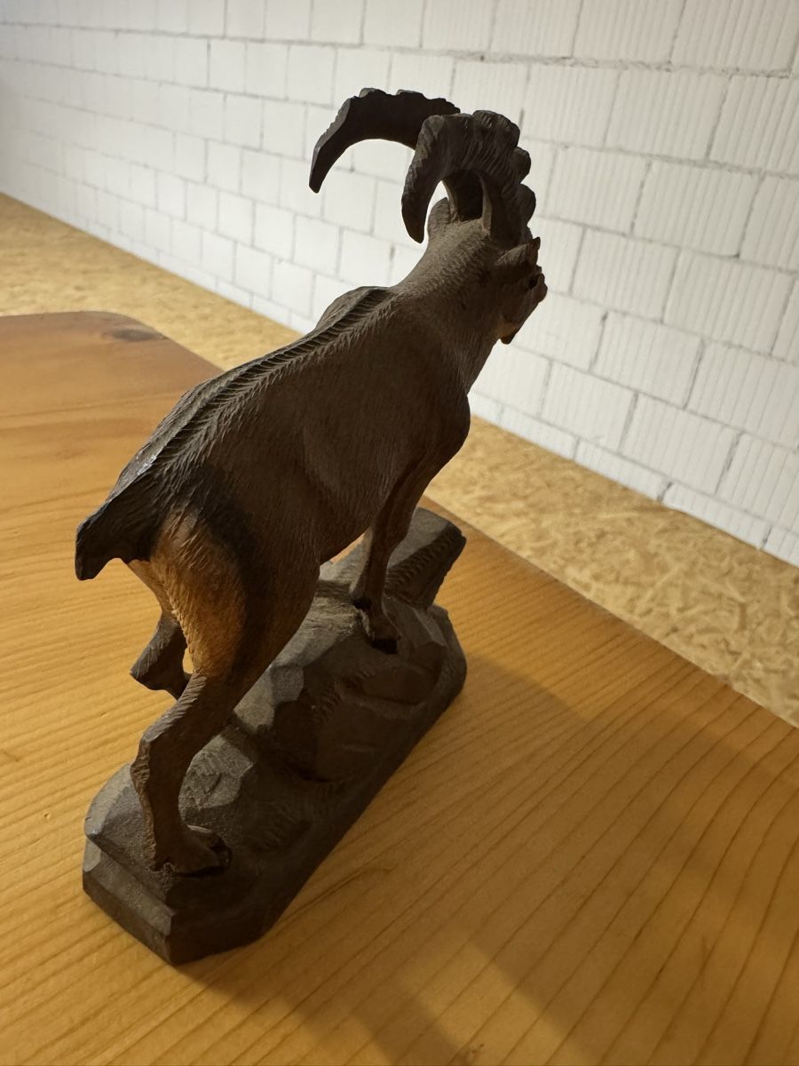 Figuren: Holz Steinbock geschnitzt Dekoration – Gebraucht aus Ibach von jansim 1